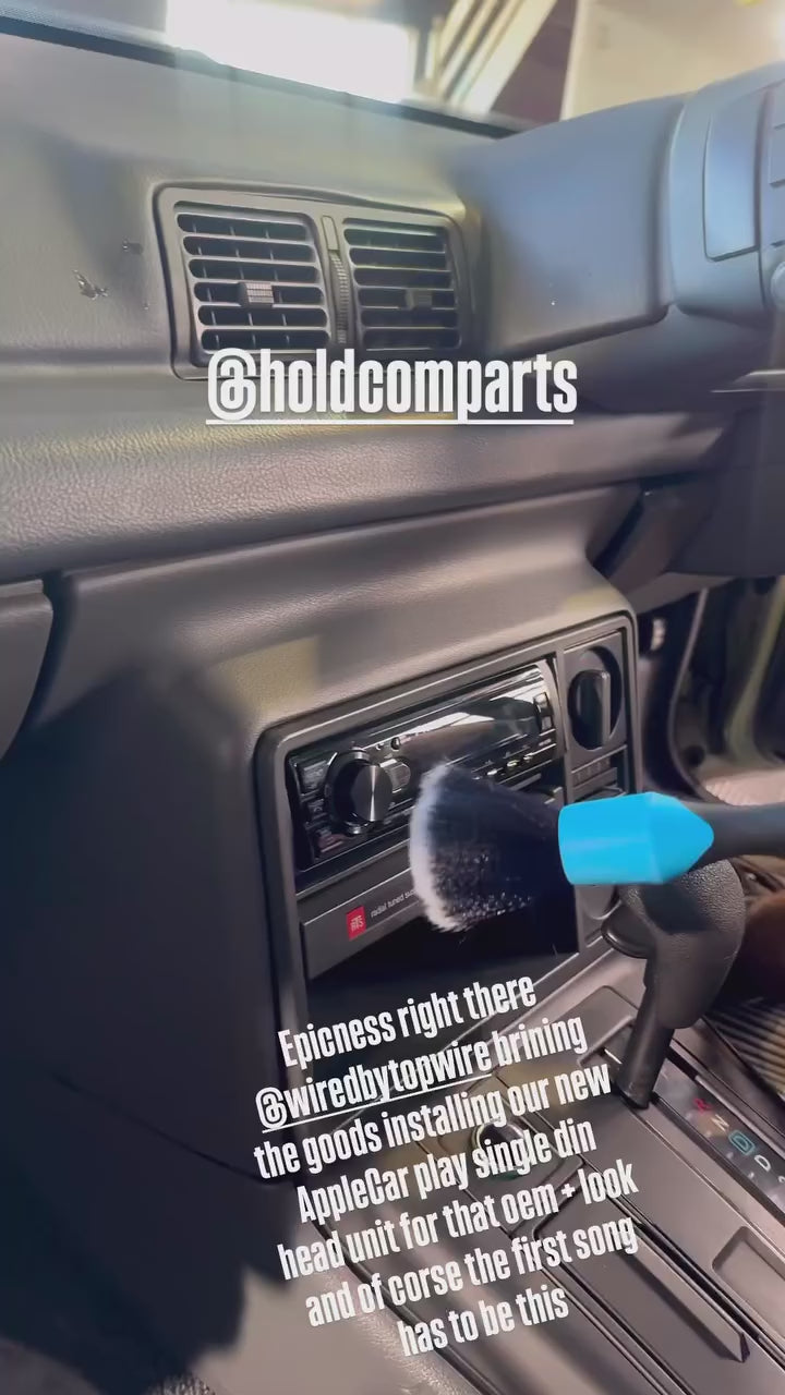 RADIO for VN VP VQ VR VS and UNIVERSAL  (1DIN BASE MODEL)